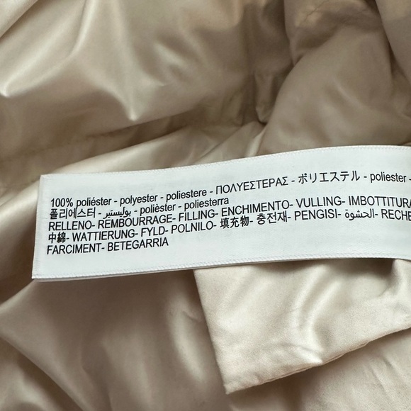 NWT. Massimo Dutti Cream Quilted Puffer Jacket. Size M. - Picture 12 of 14